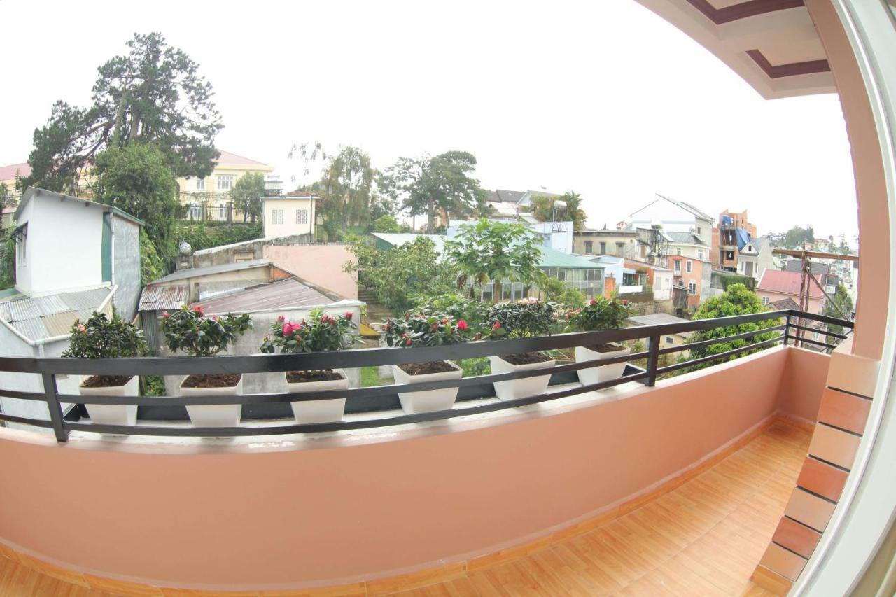 Fullhouse Homestay Dalat Exteriör bild